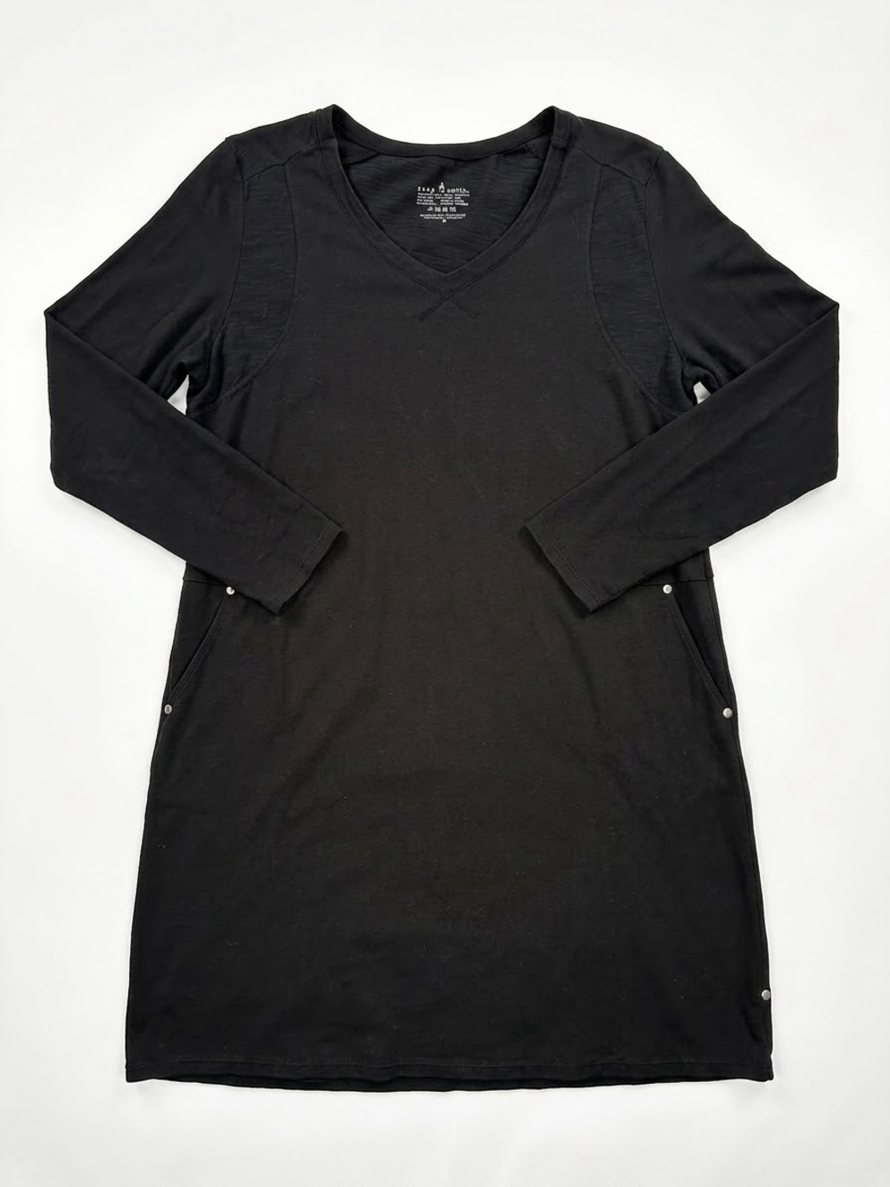 Neon Buddha Black V-Neck Long Sleeve Tunic Dress with Pockets